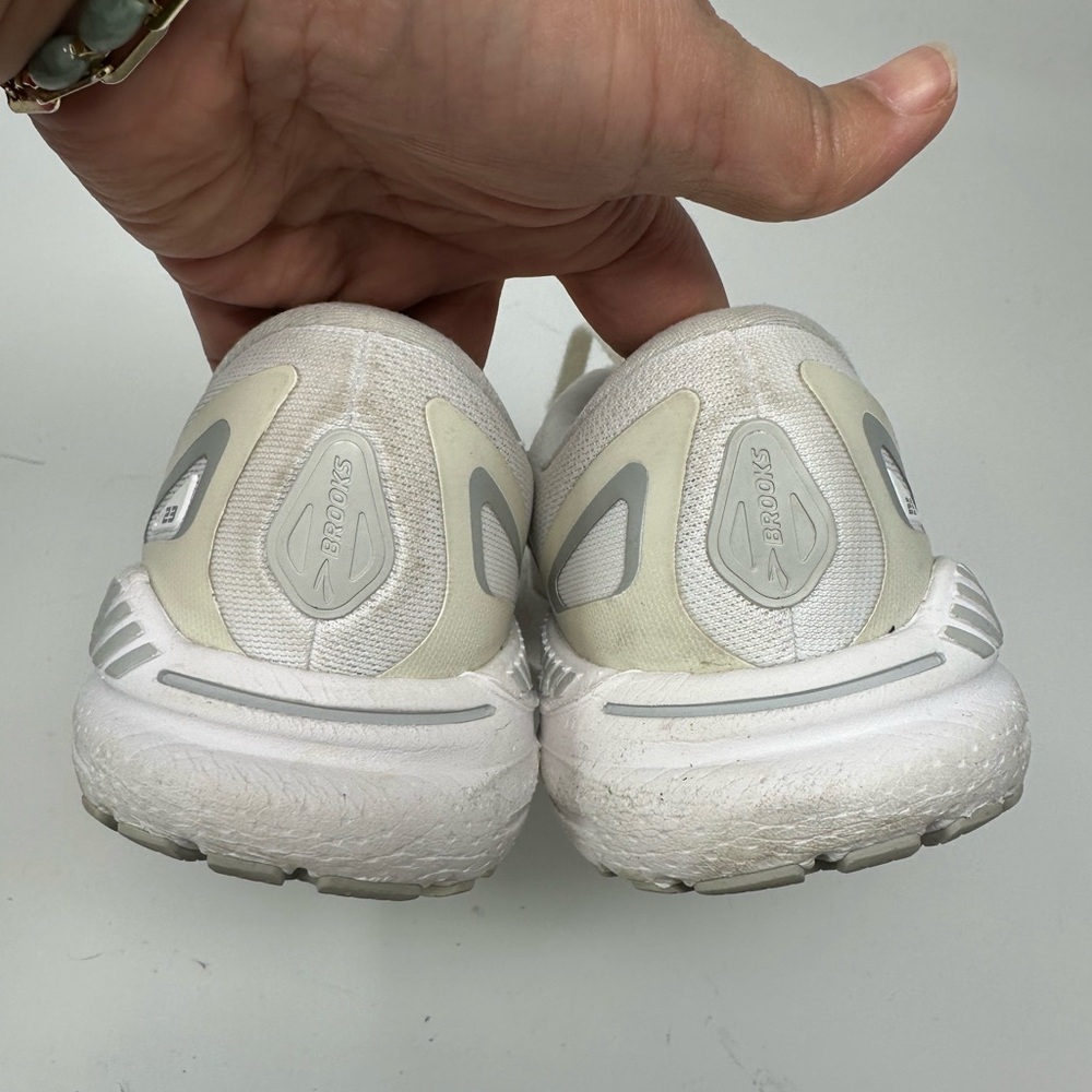 Brooks Adrenaline GTS 23 Women’s Shoes Size 7 Medium (B) - Picture 8 of 13